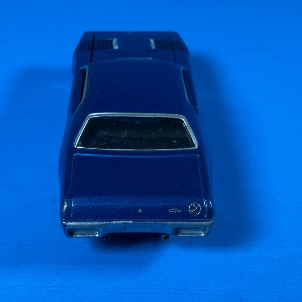 Vintage 2000 Johnny Lighting 1972 Plymouth GTX - Picture 4 of 5